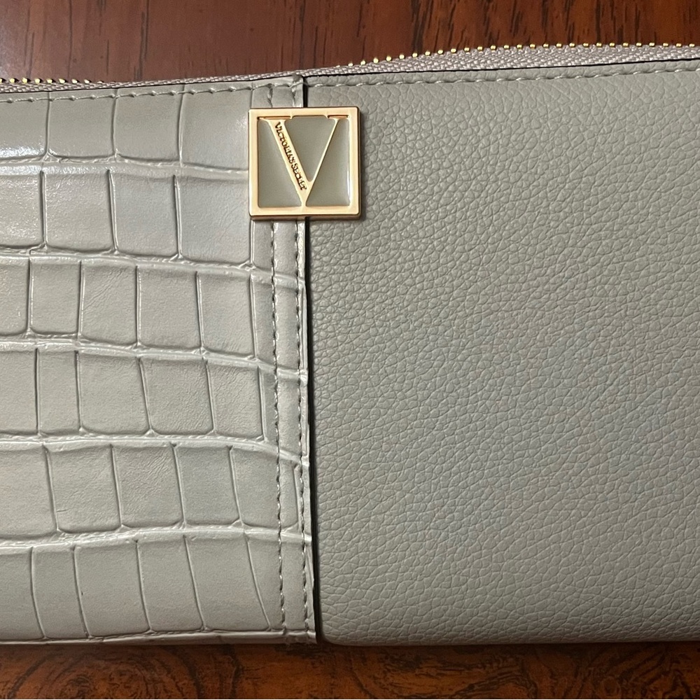 Victoria secrets wallet